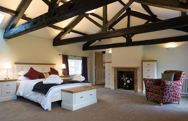 Characterful Couples Getaway in a Country Estate - Foto 2