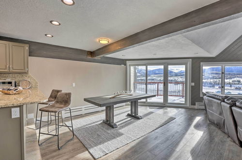 Foto 6 - Stunning Condo in Fraser w/ Mountain Views