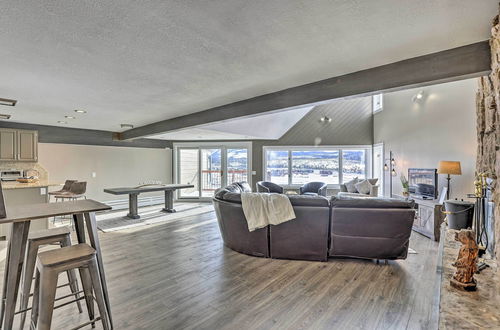 Foto 29 - Stunning Condo in Fraser w/ Mountain Views