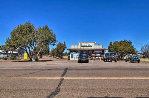 Photo 11 - Quaint Show Low Home w/ Balcony & Lake Views