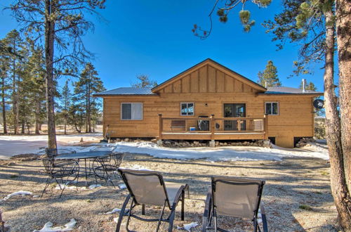 Photo 14 - Quiet Mtn Cabin w/ Deck < 5 Mi to Fairplay Beach