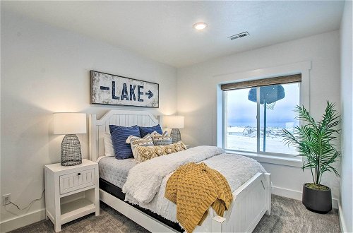 Photo 24 - Modern Home + Deck, Lake View & Bunk Room