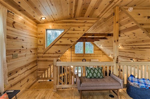 Foto 10 - Cozy Mtn Cabin: Spacious Deck & Forest Views