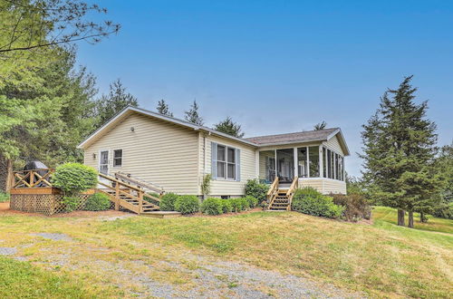 Photo 8 - Finger Lakes Retreat w/ Sunroom, Fire Pit & Bbq