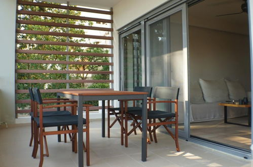 Photo 5 - Luxury 3 Bedroom Apartment With Garden in Glyfada
