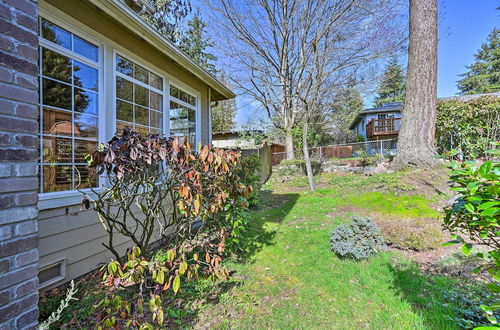 Photo 2 - Welcoming Edmonds Vacation Rental w/ Fireplace