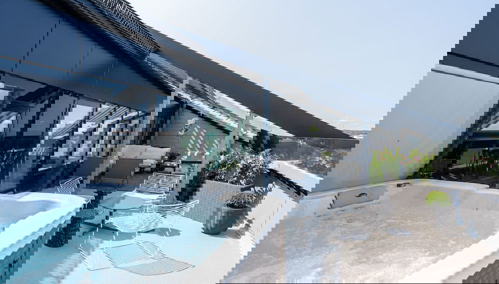 Primary image