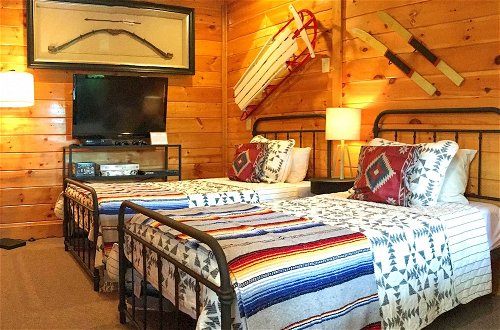 Foto 34 - 'mountain Dreams' Cabin: Hot Tub, Sauna & Views