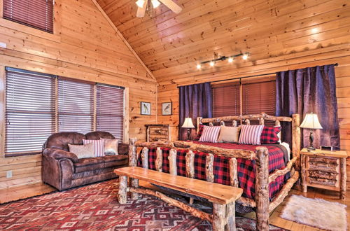 Foto 27 - 'mountain Dreams' Cabin: Hot Tub, Sauna & Views