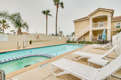 Photo 1 - South Padre Island Condo Near Beach w/ Balcony