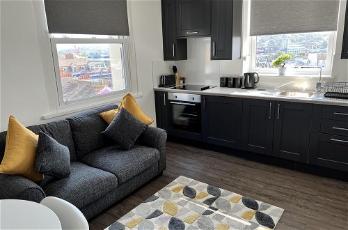 Photo 14 - Modern 1-bedroom Aprt in the Heart of Brighton