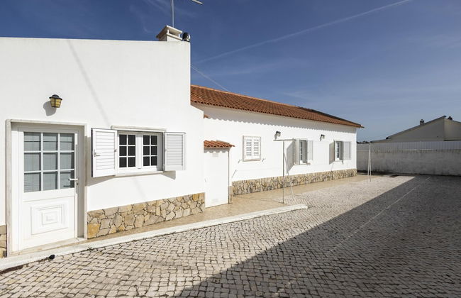 White House by Acasadascasas - Photo 3