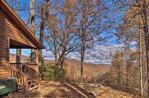 Foto 1 - Beautiful Hendersonville Cabin w/ Mtn Views
