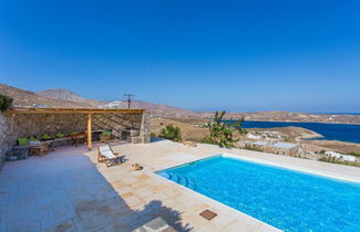 Photo 3 - Spacious 6 Bdrm Stone Villa With Pool