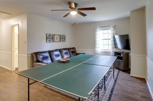 Photo 34 - Spacious Houston Vacation Rental w/ Home Office