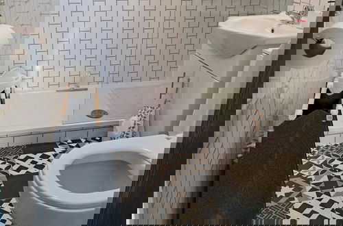 Photo 8 - Apartment - Sleeps 4 - Pet Friendly - Parking