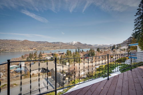 Photo 12 - Colorful Lake Chelan Home w/ Saltwater Pool