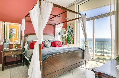 Foto 22 - 28th-floor Resort Condo With Balcony + Ocean Views