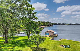 Photo 1 - Roomy Texas Lake Retreat w/ Private Boat Ramp