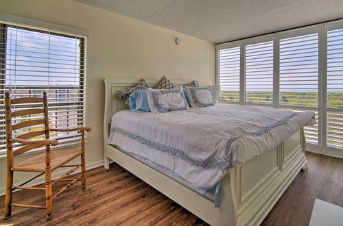 Photo 9 - Welcoming Brigantine Condo w/ Ocean Views