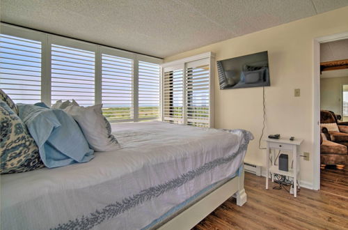 Photo 17 - Welcoming Brigantine Condo w/ Ocean Views