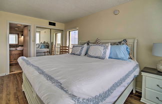 Photo 2 - Welcoming Brigantine Condo w/ Ocean Views