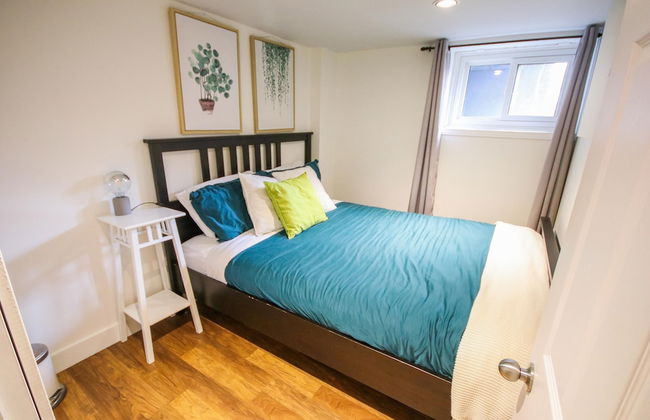 Leslieville Cozy & Bright Apt in Trendy Beaches - Foto 1