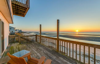 Foto 1 - Bayfront Cape May Vacation Rental w/ Beach Access