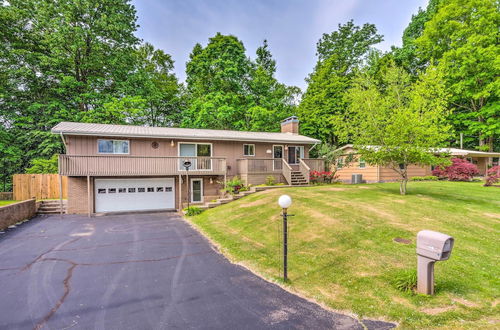 Foto 19 - Barren River Lake Home w/ Boat Dock + Grill