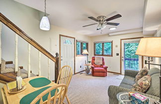 Photo 1 - Cozy Roan Mountain Cabin w/ Private Balcony