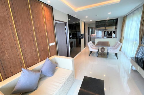 Photo 11 - Deluxe apartment at Panora by Lofty