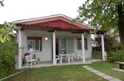 Foto 14 - Two-bedroom Villa in a Quiet Area Next to the sea