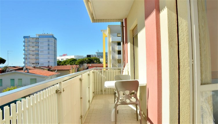 Foto 1 - Three-bedroom Apartment Very Close to the Beach