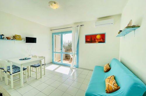 Photo 11 - Apartment With Sea View Golfo Asinara
