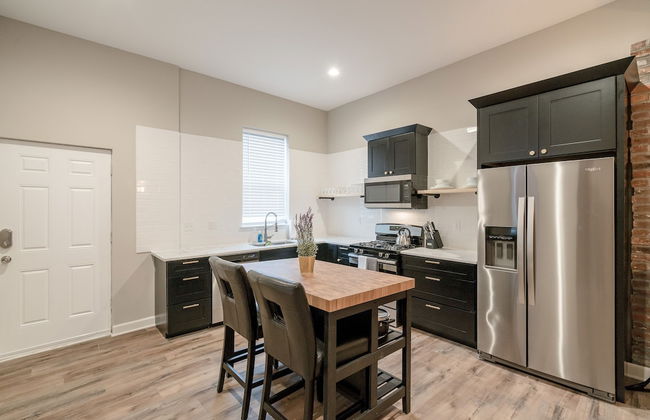 Designer Townhome 2 of 3 Left Side - JZ Vacation Rentals - Foto 11