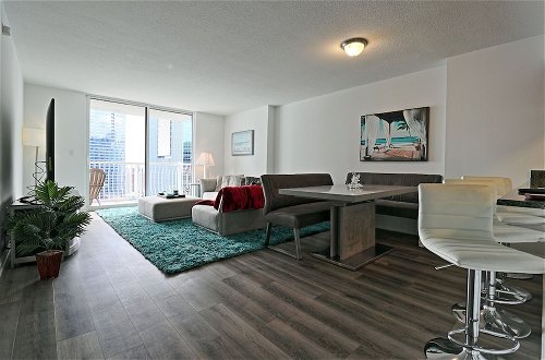 Photo 30 - OneLuxStay in the Heart of Brickell