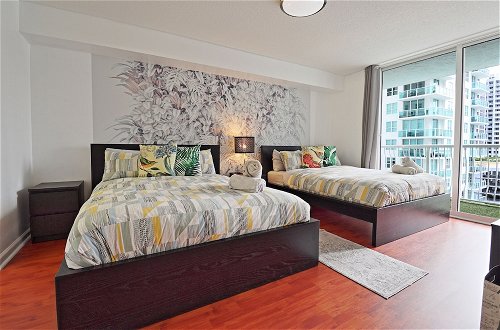 Photo 7 - OneLuxStay in the Heart of Brickell