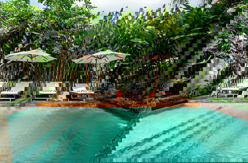 Foto 22 - Hijau Villa by EVDEkimi - Charming 2BR escape with Pool, Outdoor Lounge, Lush Garden