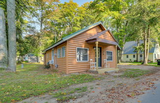 Foto 1 - Cozy Otsego Lake Cabin: Steps to Sandy Beach