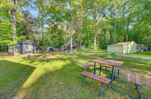 Photo 5 - Cozy Otsego Lake Cabin: Steps to Sandy Beach