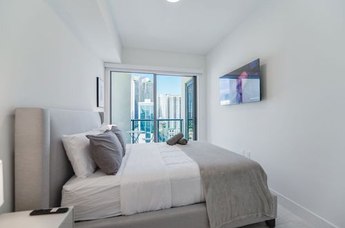 Foto 2 - Top Location Stunning Condo in Brickell