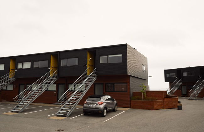 Stunning 1-Bedroom Apt With Breathtaking Scenery - Photo 13