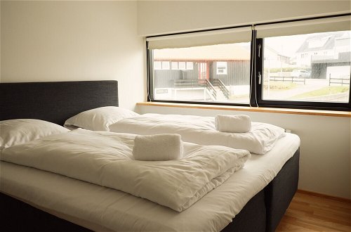 Photo 2 - Stunning 1-Bedroom Apt With Breathtaking Scenery