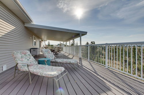 Photo 38 - Spacious Canyon Ferry Lake House With Bar & Views