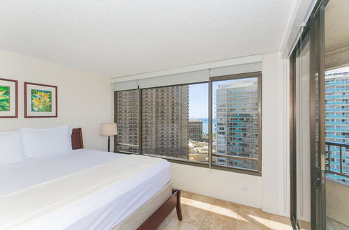 Photo 16 - Two Bedroom Discovery Bay High Rise Condos with Lanai & Gorgeous Views