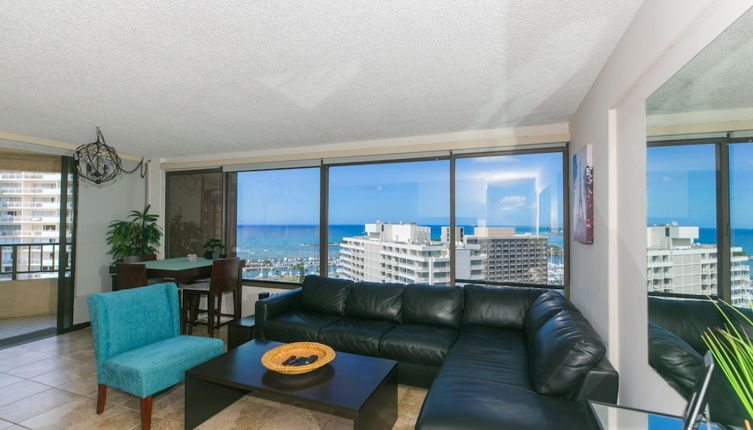 Foto 1 - Two Bedroom Discovery Bay High Rise Condos with Lanai & Gorgeous Views