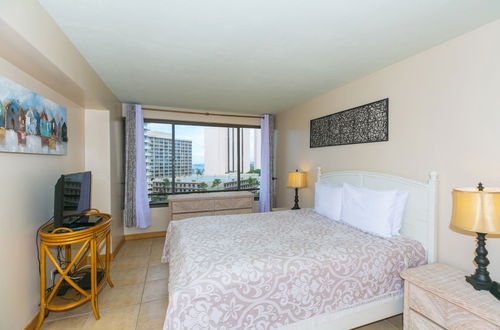 Foto 5 - Two Bedroom Discovery Bay High Rise Condos with Lanai & Gorgeous Views