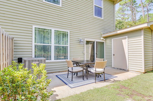 Photo 1 - Charming Navarre Townhome: 5 Mi to Beach