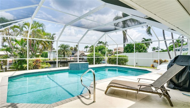 Foto 1 - Waterfront Cape Coral Home w/ Heated Pool & Dock