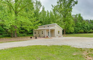 Photo 1 - Cozy Mount Vernon Cabin Rental Near Fishing Lakes